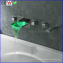 Wand- Bad- &amp; Duscharmatur LED Badewanne Wasserhahn (FD15302WF)